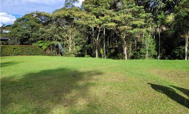 Venta Espectacular Lote Unidad Cerrada ubicado Pantanillo el Retiro