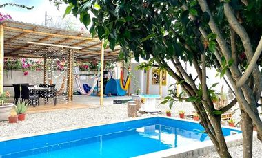 Puerto Cayo: Se Vende Casa en Zona Rural y Cerca del Mar en Puerto Cayo