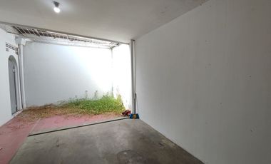 Rumah SHM 4 Kamar 15 Menit ke Gerbang Tol Bogor Hadap Utara J-45041