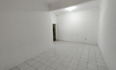 Rumah SHM 4 Kamar 15 Menit ke Gerbang Tol Bogor Hadap Utara J-45041