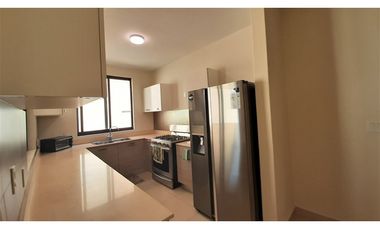 Vendo amplia Casa de 4 recámaras en River Valley!!