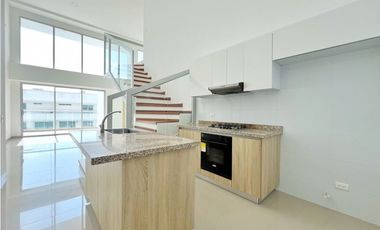 Se arrienda apartamento duplex sin muebles en Marbella cartagena !