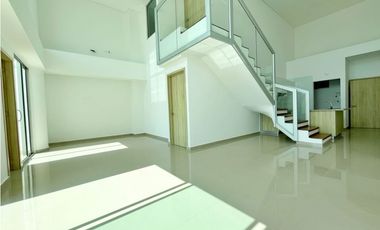 Se arrienda apartamento duplex sin muebles en Marbella cartagena !