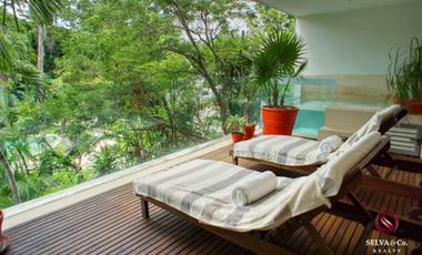 Departamento con plunge pool, terraza vista verde, venta Ikal Living Playacar