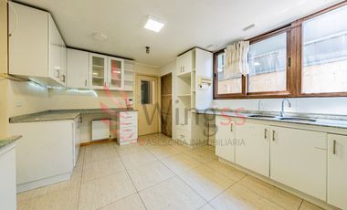 Casa Remodelada en Arriendo - Colegio Alemán