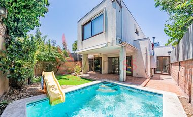 Casa Remodelada en Arriendo - Colegio Alemán