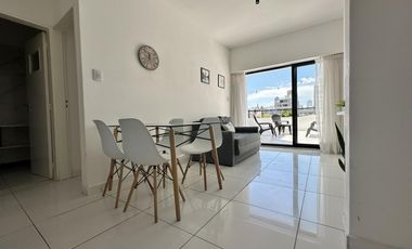 Departamento de un dormitorio reciclado con terraza exclusiva