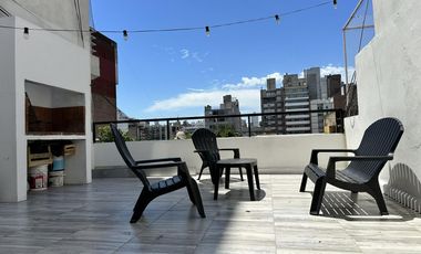 Departamento de un dormitorio reciclado con terraza exclusiva