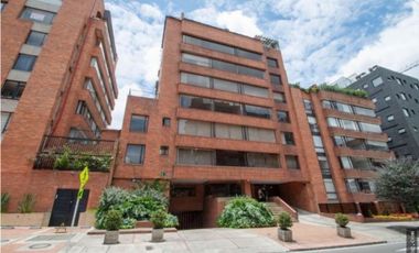 Bogota vendo apartamento remodelado en la cabrera area 214 mts