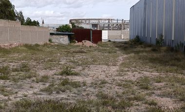 Terreno con bodega en venta