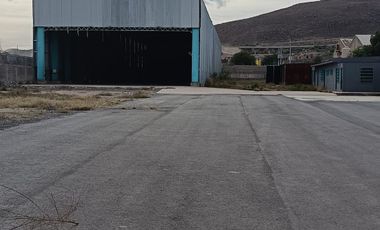 Terreno con bodega en venta