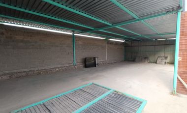 Terreno con bodega en venta