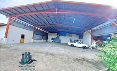 VENDO HANGAR CON 1 HECTAREA A 200METROS PANAMERICANA