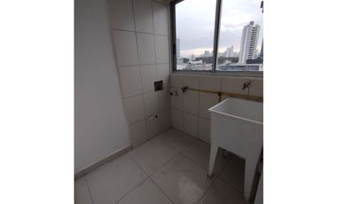 alquilo apartamento en ph Moon tower vía cincuentenario/calle 50