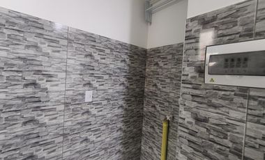 apartamento en arriendo en reserva las mercedes mz 2 piso 10. Cod A14130