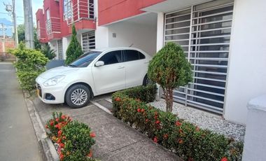 casa en venta en conjunto arbore country club jamundi. Cod V121154