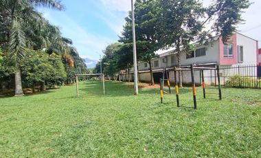 casa en venta en conjunto arbore country club jamundi. Cod V121154