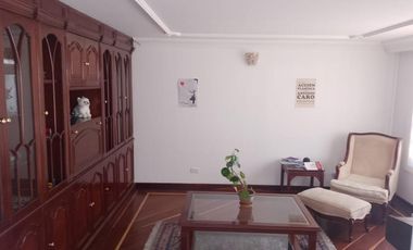 casa en arriendo en santa barbara alta-usaquén. Cod A1410409