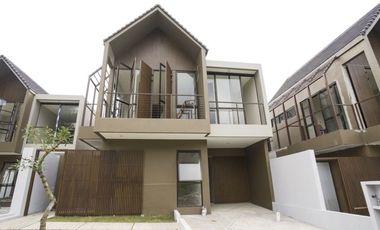 VILLA MEWAH BERKELAS, 5 MENIT KE GWK CULTURAL PARK DI JIMBARAN, BALI