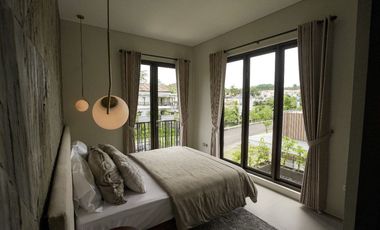VILLA MEWAH BERKELAS, 5 MENIT KE GWK CULTURAL PARK DI JIMBARAN, BALI