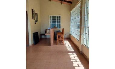 VENDO CASA EN LA CHORRERA BRISAS DE VALLE DORADO 3R