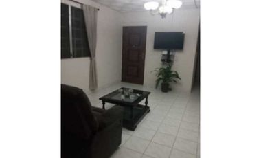 VENDO CASA EN LA CHORRERA BRISAS DE VALLE DORADO 3R