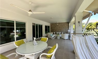 Venta de casa de playa en San Carlos, Bijao Beach