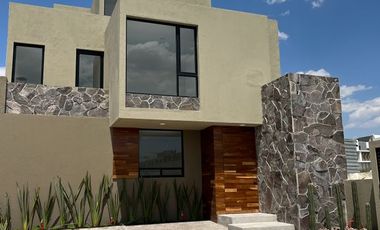 Estrena casa nueva en Zibatá