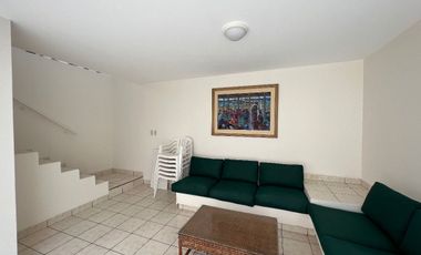 ÁMPLIA CASA DE PLAYA EN VENTA CON VISTA AL MAR EN PLAYA GAVIOTAS, ASIA