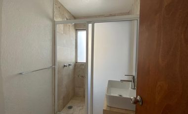CASA EN RENTA EN LOMAS DE TECAMACHALCO