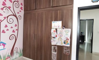 casa en venta en los patios. Cod V25998