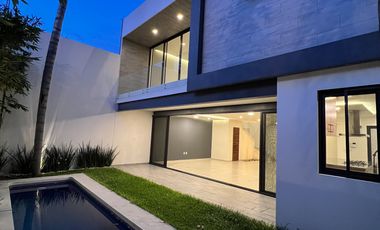 Casa Nueva e Inteligente con Alberca y 4 Rec. - Jardines de Delicias, Cuernavaca