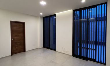 Casa Nueva e Inteligente con Alberca y 4 Rec. - Jardines de Delicias, Cuernavaca