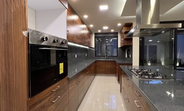 Casa Nueva e Inteligente con Alberca y 4 Rec. - Jardines de Delicias, Cuernavaca