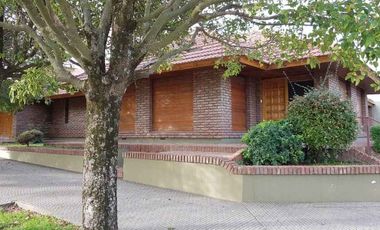 Casa en venta en Puan