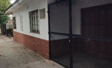 Casa PH en venta en Quilmes Centro
