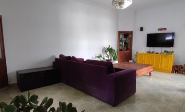 Casa PH en venta en Quilmes Centro