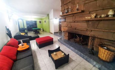 CASA EN VENTA EN ZONA SUR BARRIO PARQUE VELEZ SARSFIELD