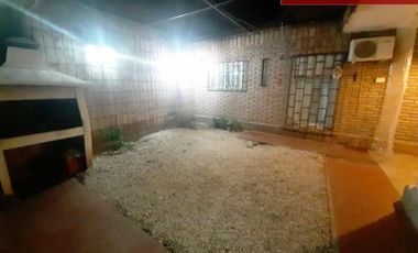 CASA EN VENTA EN ZONA SUR BARRIO PARQUE VELEZ SARSFIELD