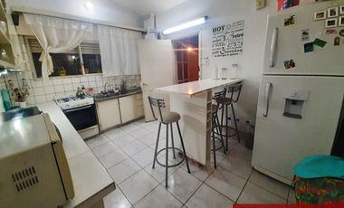 CASA EN VENTA EN ZONA SUR BARRIO PARQUE VELEZ SARSFIELD