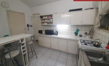 CASA EN VENTA EN ZONA SUR BARRIO PARQUE VELEZ SARSFIELD