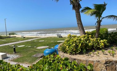 apartamento en arriendo/venta en aguamarina beach resort. Cod A91937