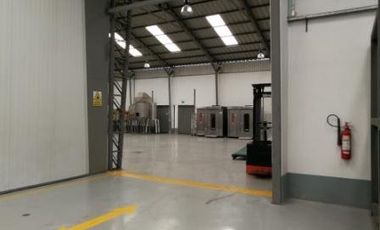 VENTA GALPON INDUSTRIAL MEDIANO IMPACTO, NORTE DE QUITO, CARCELEN