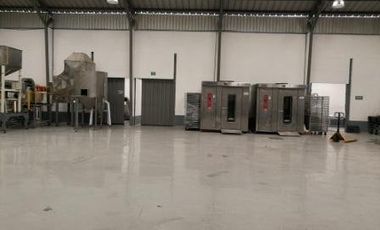 VENTA GALPON INDUSTRIAL MEDIANO IMPACTO, NORTE DE QUITO, CARCELEN