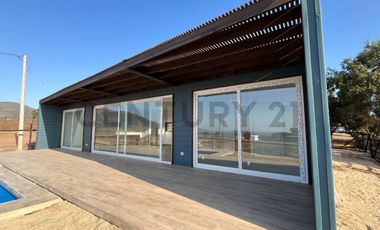 Venta luminosa casa en plena naturaleza Santa Adela