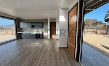 Venta luminosa casa en plena naturaleza Santa Adela