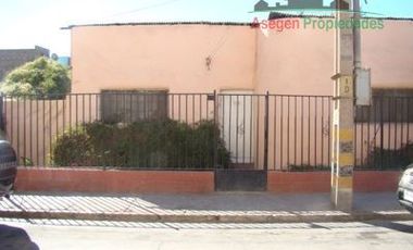 Sitio en Venta en Terreno en venta en sector centro, calle Yerbas Buenas.