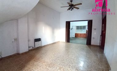 Casa en venta en Ezpeleta Este