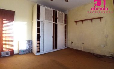 Casa en venta en Ezpeleta Este
