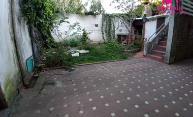 Casa en venta en Ezpeleta Este